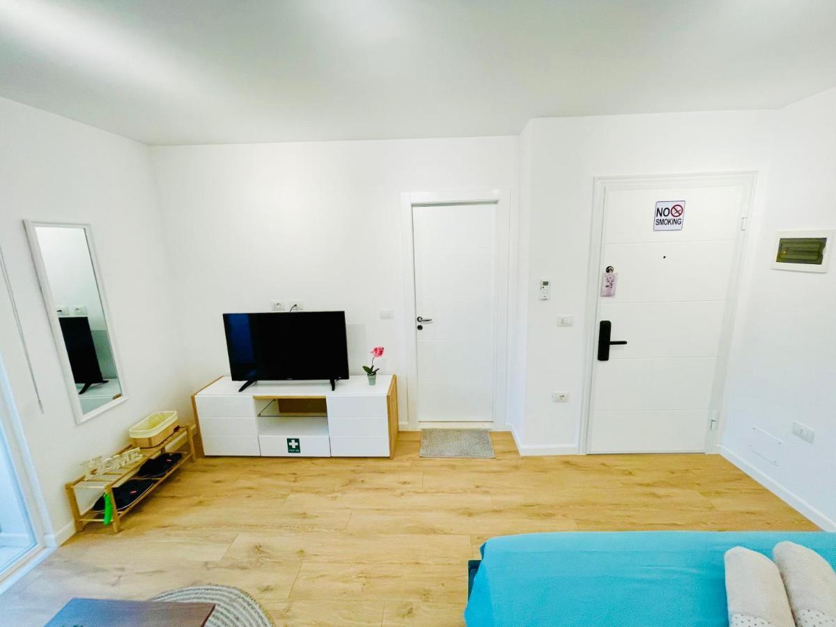 Central Studio Apartment 1, Tirana Exterior photo